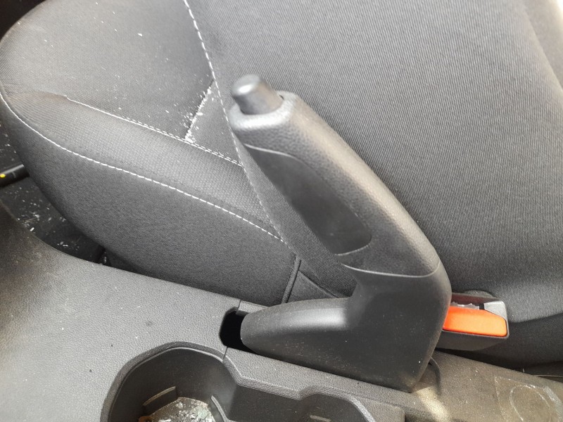 Recambio de palanca freno de mano para dacia sandero iii 1.0 tce 90 referencia OEM IAM   