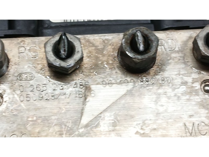 Recambio de abs para citroën c4 coupé (la_) 1.4 16v referencia OEM IAM 9649988280 BOSCH 0265231486