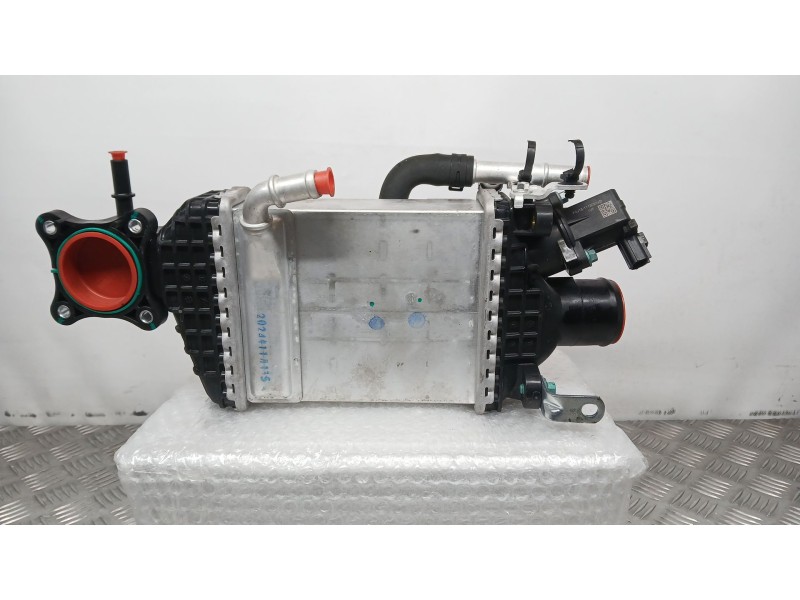 Recambio de intercooler para jaecoo 7 phev 1.5 tgdi 255kw referencia OEM IAM 110600010AA  302ABB