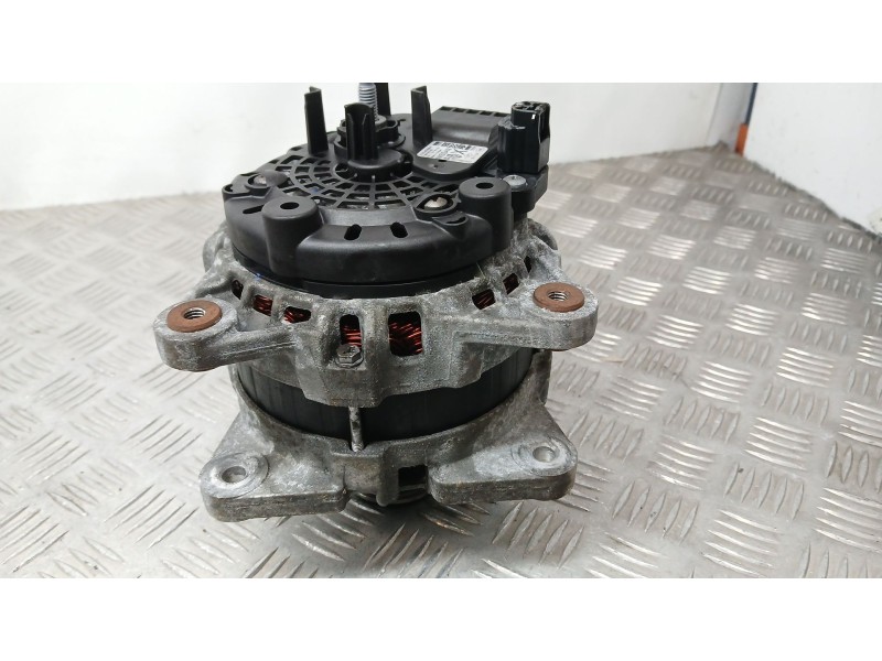 Recambio de alternador para nissan pulsar hatchback (c13) 1.5 dci referencia OEM IAM 231004EA0A BOSCH F000BL0825