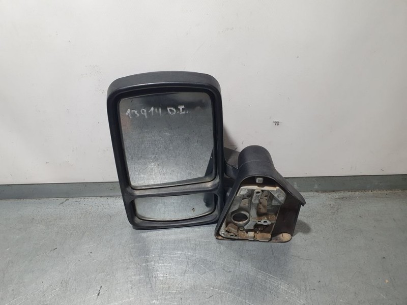 Recambio de retrovisor izquierdo para renault trafic (desde 5.89) p 1400 referencia OEM IAM 7700352179  