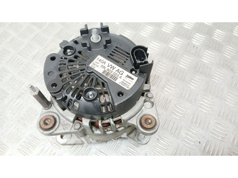 Recambio de alternador para audi a3 (8p1) 1.6 tdi referencia OEM IAM 03L903023A VALEO 2605901A