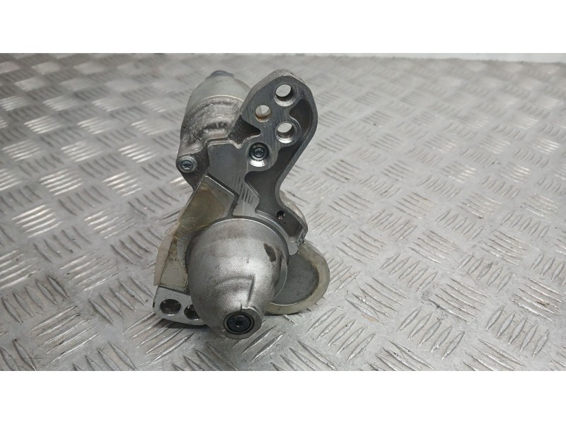 Recambio de motor arranque para dacia sandero iii 1.0 tce 90 referencia OEM IAM 233008820R COMSTAR KRAS11000AA