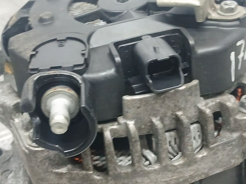 Recambio de alternador para citroën c4 iii (ba_, bb_, bc_) 1.5 bluehdi 130 (bbyhzb) referencia OEM IAM 9827171980 MITSUBISHI A00