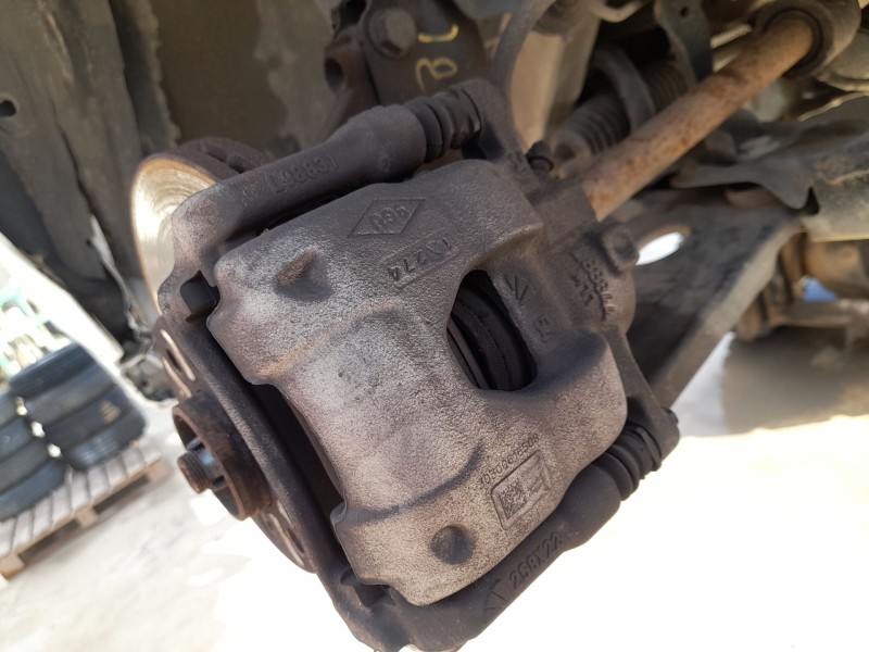 Recambio de pinza freno delantera derecha para dacia sandero iii 1.0 tce 90 referencia OEM IAM   