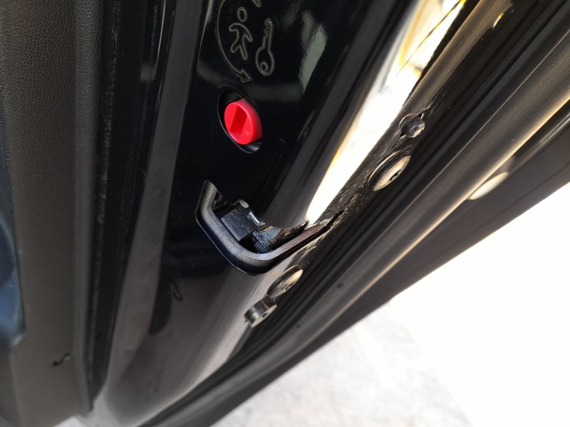 Recambio de cerradura puerta trasera derecha para citroën c-elysee (dd_) 1.2 vti 82 referencia OEM IAM   