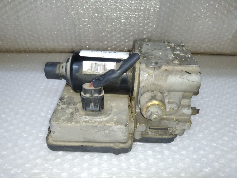 Recambio de abs para opel vectra b berlina básico referencia OEM IAM 13040101 S108022001C KELSEY HAYES