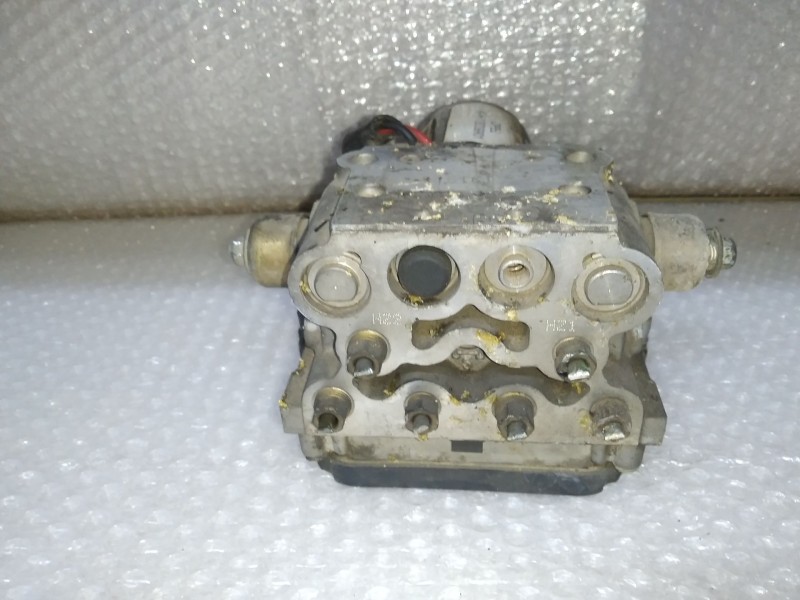 Recambio de abs para opel vectra b berlina básico referencia OEM IAM 13040101 S108022001C KELSEY HAYES