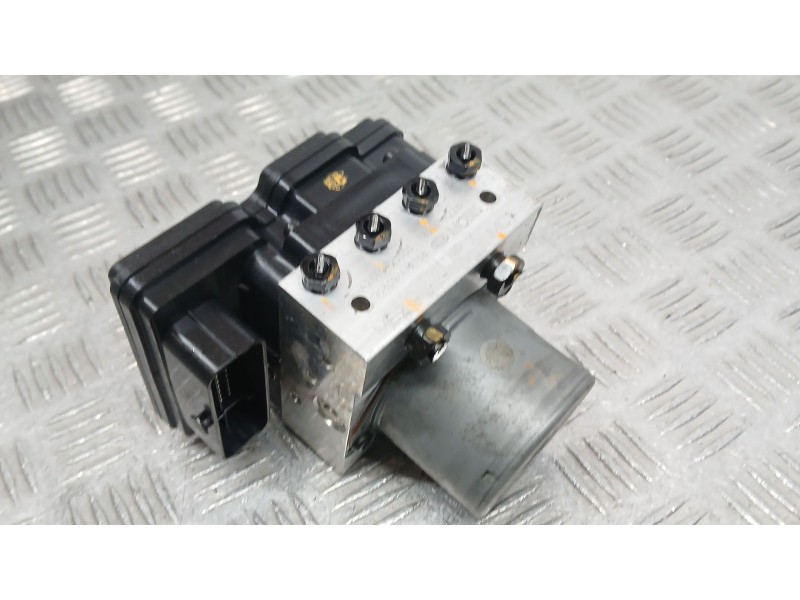 Recambio de abs para kia cee´d (jd) 1.6 crdi 110 referencia OEM IAM 58920A2210 MOBIS A258920500