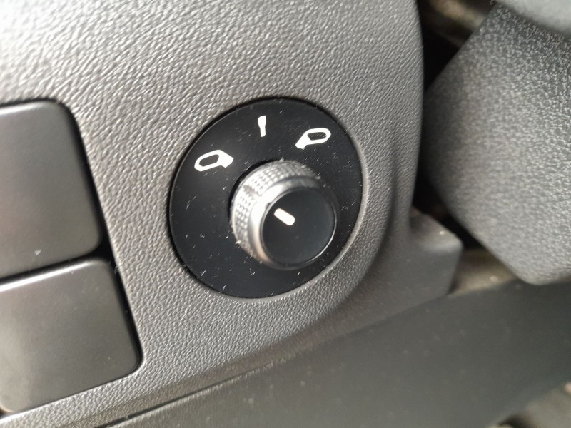 Recambio de mando retrovisor para citroën c-elysee (dd_) 1.2 vti 82 referencia OEM IAM   