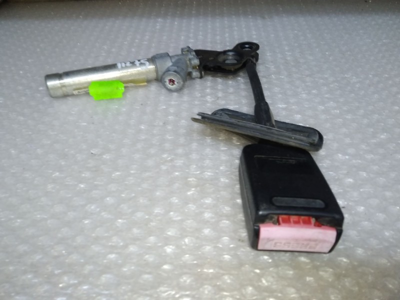 Recambio de pretensor airbag derecho para peugeot partner (s2) combi plus referencia OEM IAM   