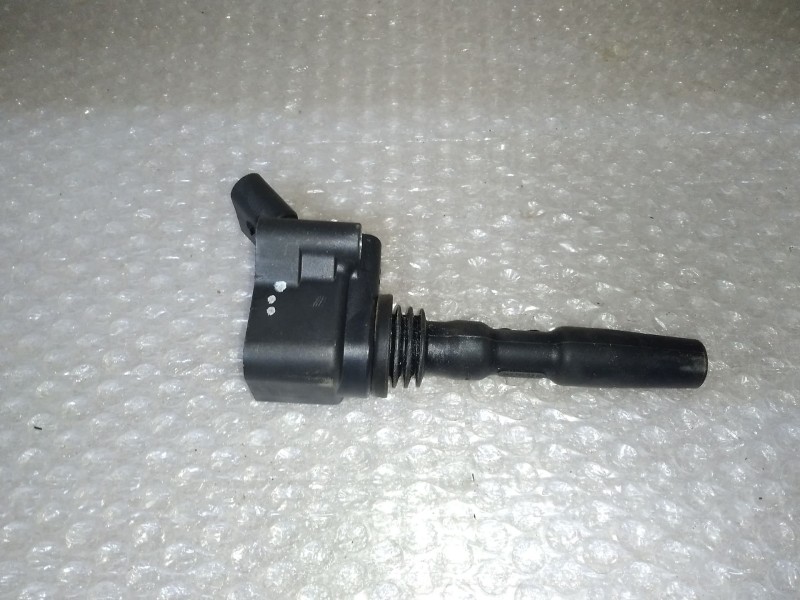 Recambio de bobina encendido para volkswagen polo (6r1) 1.2 tsi referencia OEM IAM 04E905110K 77300010 ELDOR