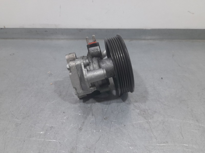 Recambio de bomba direccion para hyundai tucson (jm) 2.0 crdi referencia OEM IAM 571002E300 7Z05E340 