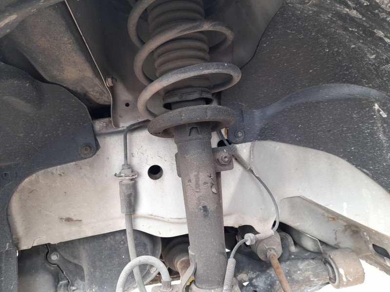 Recambio de amortiguador delantero izquierdo para ford fiesta v (jh_, jd_) 1.4 16v referencia OEM IAM   