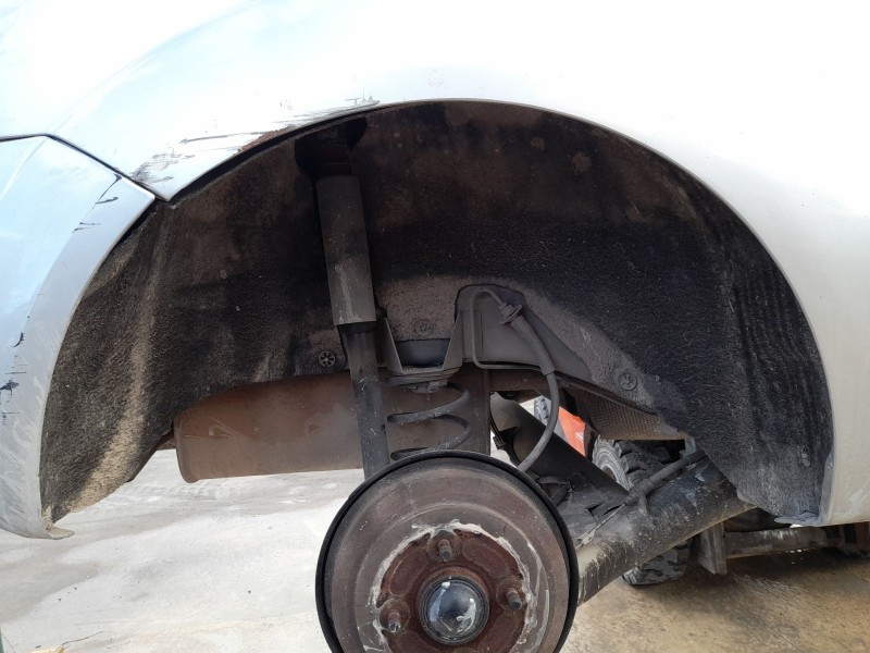 Recambio de plastico pase rueda tras. dch. para ford fiesta v (jh_, jd_) 1.4 16v referencia OEM IAM   