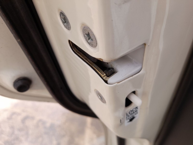 Recambio de cerradura puerta trasera izquierda para rover 45 i sedán (rt) 1.6 referencia OEM IAM   