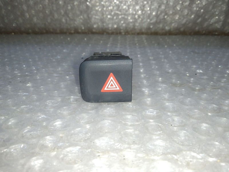 Recambio de warning para peugeot partner kasten furgon referencia OEM IAM 9817043077  