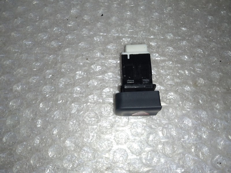 Recambio de warning para peugeot partner kasten furgon referencia OEM IAM 9817043077  