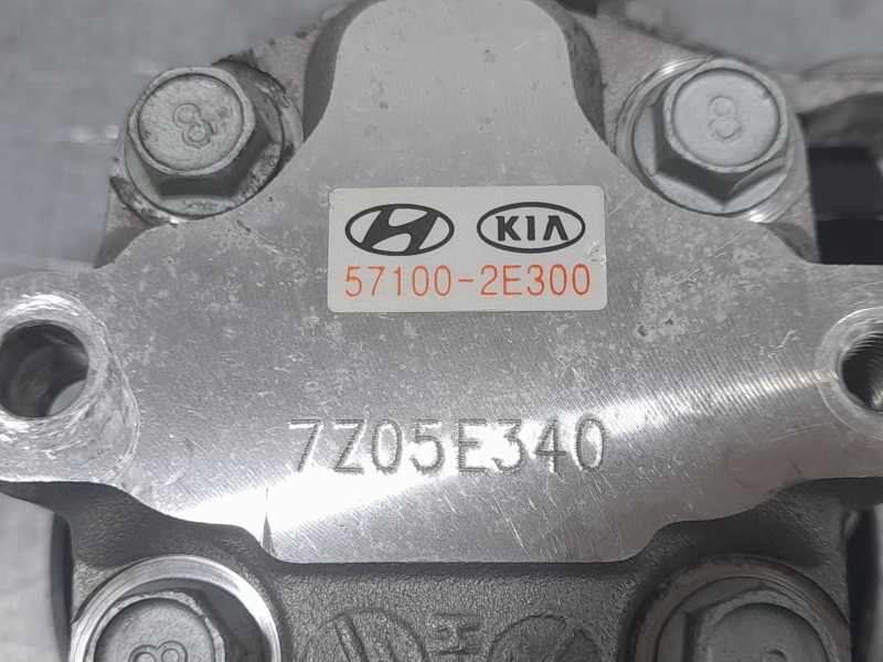 Recambio de bomba direccion para hyundai tucson (jm) 2.0 crdi referencia OEM IAM 571002E300 7Z05E340 
