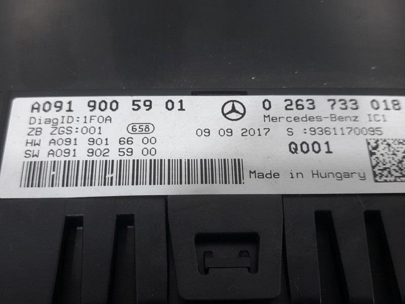 Recambio de cuadro instrumentos para infiniti q30 1.5d referencia OEM IAM A0919005901  