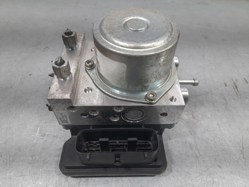 Recambio de abs para nissan juke (f15) acenta referencia OEM IAM 476601KK0A 2307K207 HITACHI