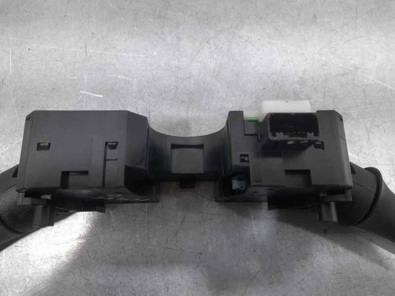 Recambio de mando luces y limpia para nissan juke (f15) acenta referencia OEM IAM 255601KK0A  