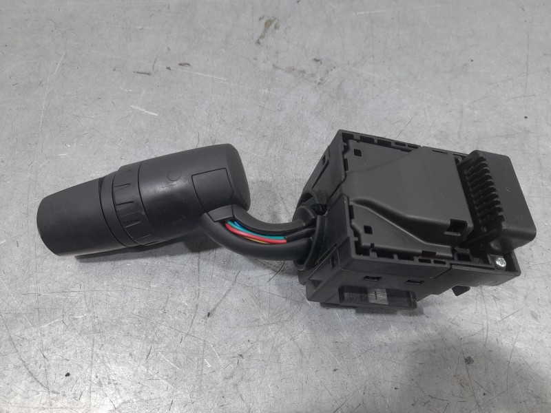 Recambio de mando limpia para mazda 2 lim. () origin referencia OEM IAM DA6B  