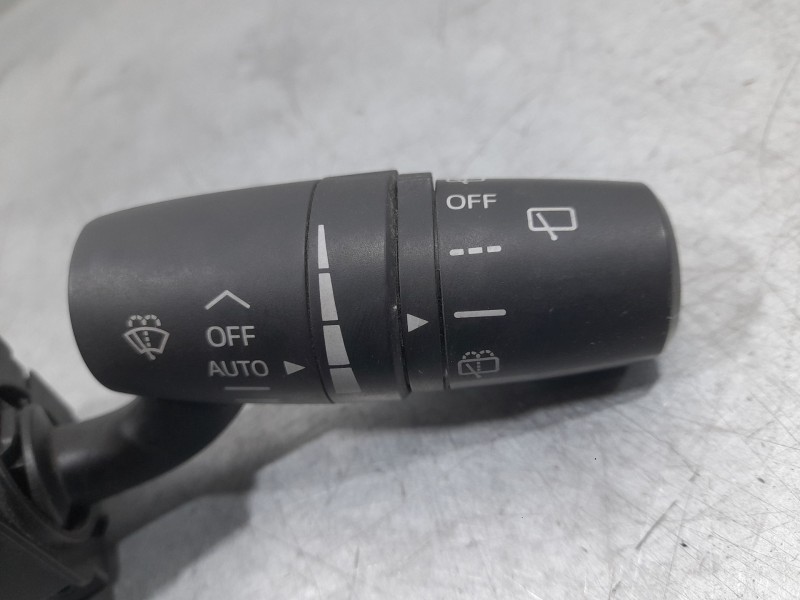 Recambio de mando limpia para mazda 2 lim. () origin referencia OEM IAM DA6B  