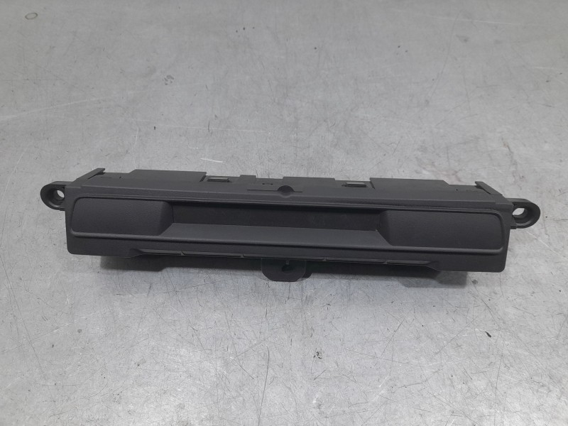 Recambio de pantalla multifuncion para mazda 2 lim. () origin referencia OEM IAM BHR155260  