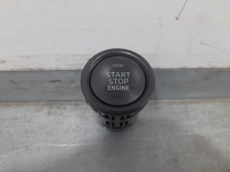 Recambio de boton start/stop para mazda 2 lim. () origin referencia OEM IAM BJS7663S0  