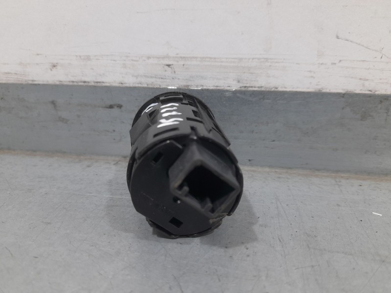 Recambio de boton start/stop para mazda 2 lim. () origin referencia OEM IAM BJS7663S0  