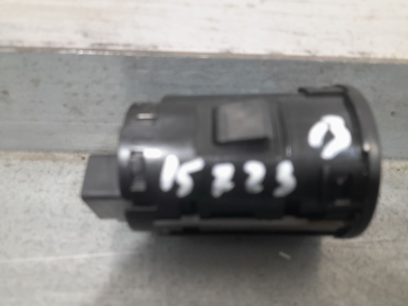 Recambio de boton start/stop para mazda 2 lim. () origin referencia OEM IAM BJS7663S0  