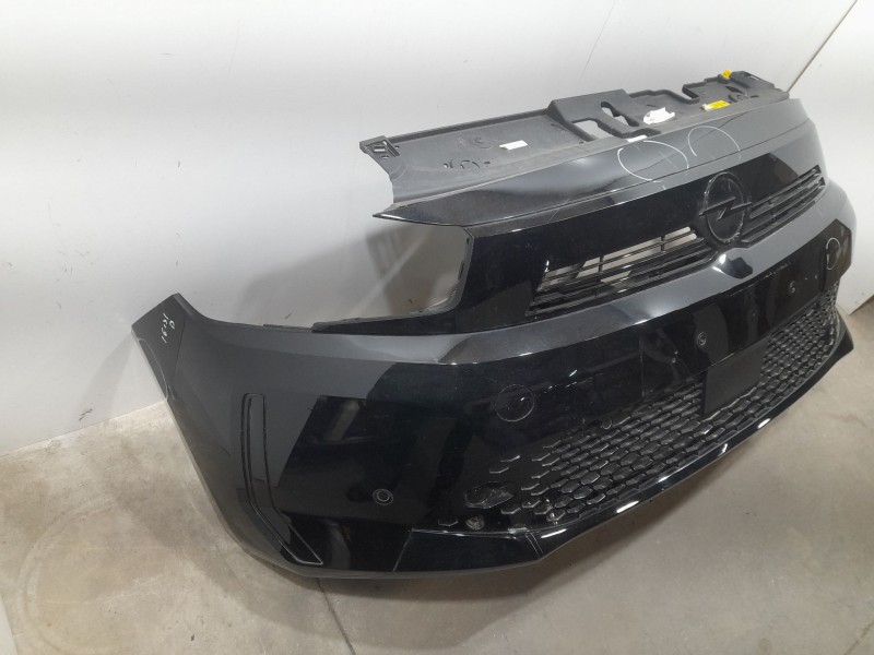 Recambio de paragolpes delantero para opel corsa f gs referencia OEM IAM 166383581T  