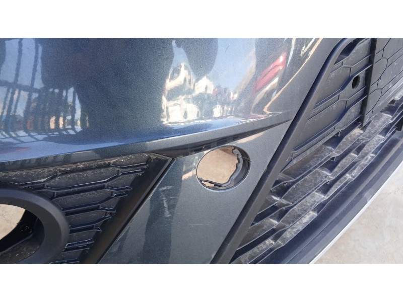Recambio de paragolpes delantero para seat arona (kj7, kjp) 1.0 tsi referencia OEM IAM 6F9807221B TOCADO CON REJILLA 