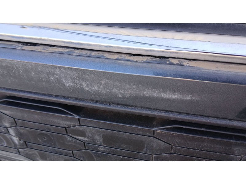 Recambio de paragolpes delantero para seat arona (kj7, kjp) 1.0 tsi referencia OEM IAM 6F9807221B TOCADO CON REJILLA 