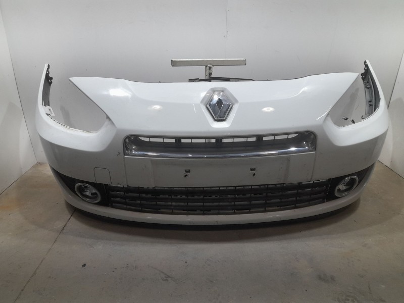 Recambio de paragolpes delantero para renault fluence (l3_) 1.5 dci (l30b) referencia OEM IAM 620224834R  