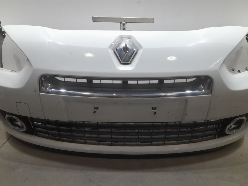 Recambio de paragolpes delantero para renault fluence (l3_) 1.5 dci (l30b) referencia OEM IAM 620224834R  