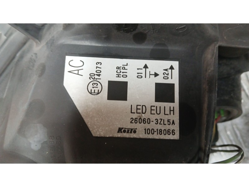 Recambio de faro izquierdo para nissan pulsar hatchback (c13) 1.5 dci referencia OEM IAM 260603ZL5A PULIR KOITO 10018066