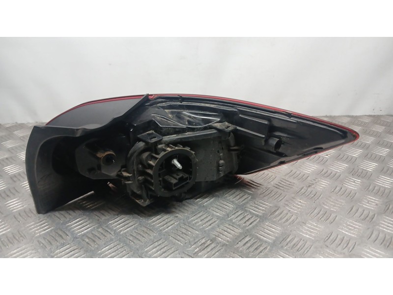 Recambio de piloto trasero izquierdo para dacia sandero iii 1.0 tce 90 referencia OEM IAM 265558235R ROZADO 21785606