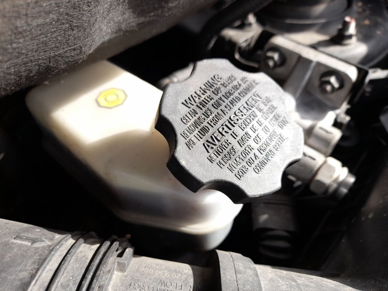 Recambio de bomba freno para hyundai tucson (jm) 2.0 crdi referencia OEM IAM 585102E100  