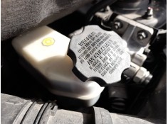 Recambio de bomba freno para hyundai tucson (jm) 2.0 crdi referencia OEM IAM 585102E100  