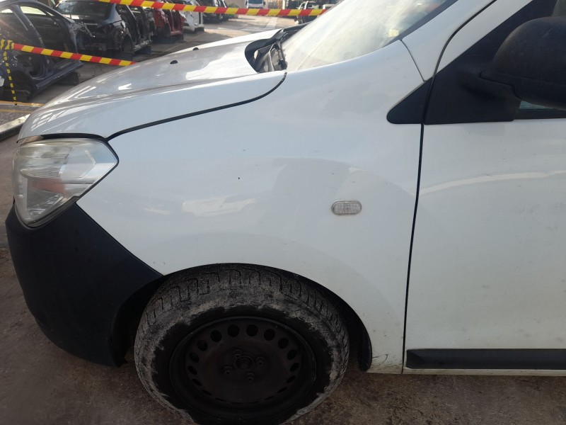 Recambio de aleta delantera izquierda para dacia dokker furgoneta/monovolumen 1.5 dci (feaj) referencia OEM IAM   