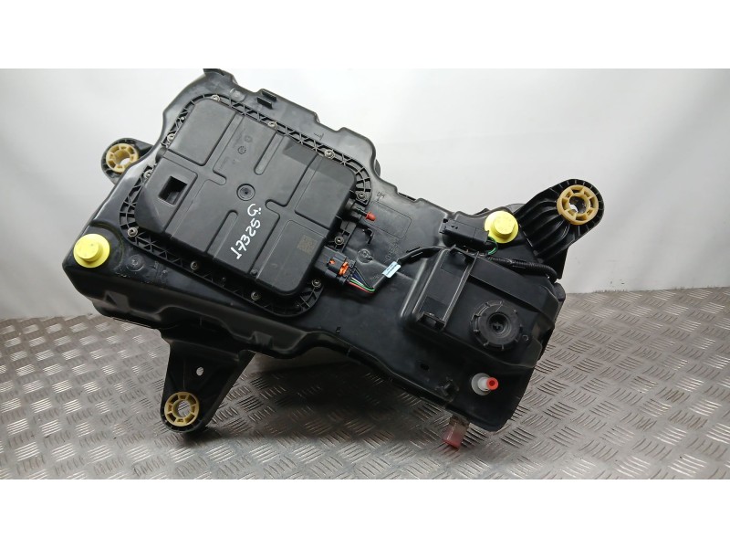 Recambio de deposito adblue para peugeot partner furgoneta/monovolumen (k9) 1.5 bluehdi 100 referencia OEM IAM 9817601880  