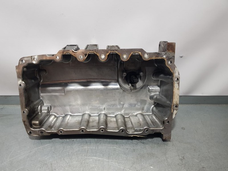 Recambio de carter para seat leon (1p1) 1.9 tdi referencia OEM IAM 03G103601H  