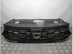 REJILLA DELANTERA 623109870R 