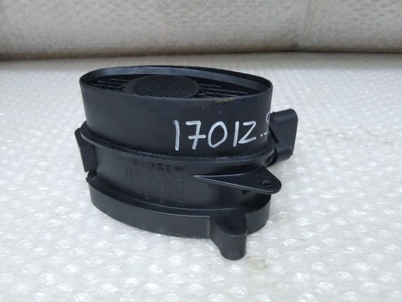 Recambio de caudalimetro para bmw x5 (e53) 3.0 d referencia OEM IAM 77870760 BOSCH 0928400468