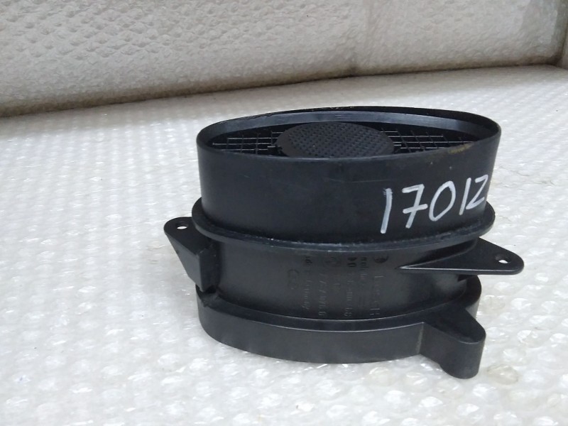 Recambio de caudalimetro para bmw x5 (e53) 3.0 d referencia OEM IAM 77870760 BOSCH 0928400468