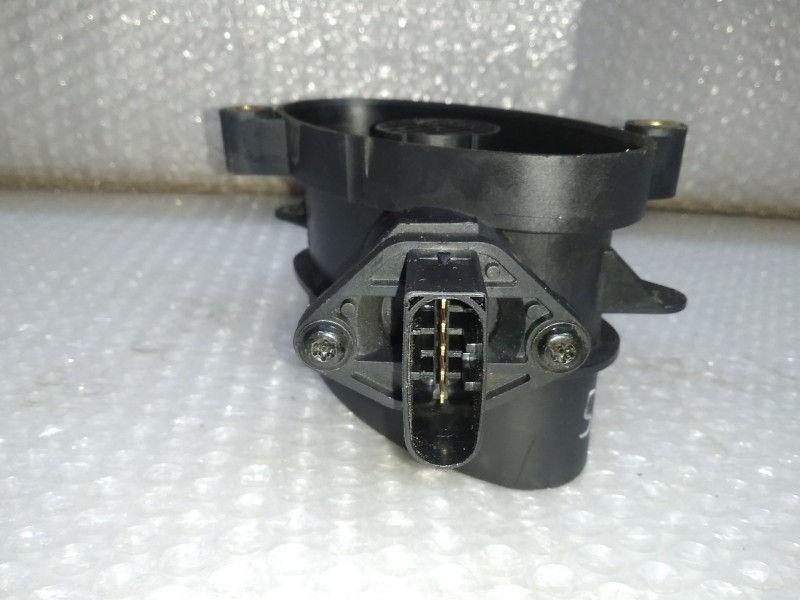 Recambio de caudalimetro para bmw x5 (e53) 3.0 d referencia OEM IAM 77870760 BOSCH 0928400468