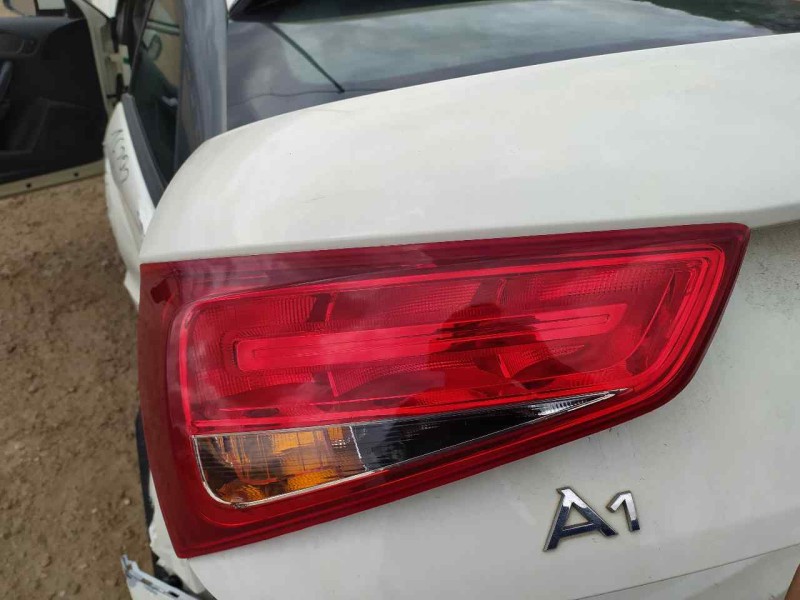 Recambio de piloto trasero izquierdo para audi a1 (8x) attraction referencia OEM IAM 8X0945093D  