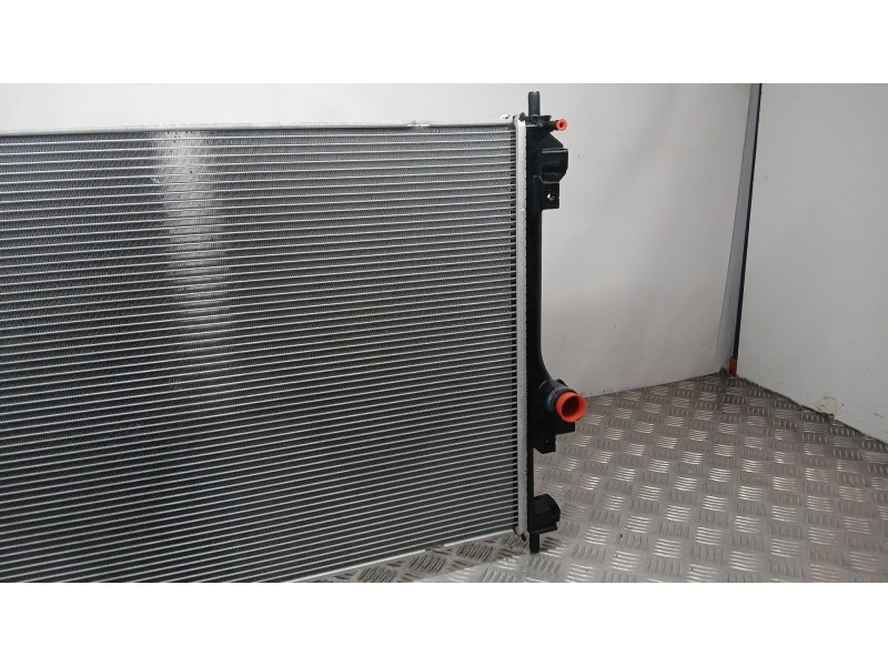 Recambio de radiador agua para jaecoo 7 phev 1.5 tgdi 255kw referencia OEM IAM 302000021AA CHERY 302001734AA